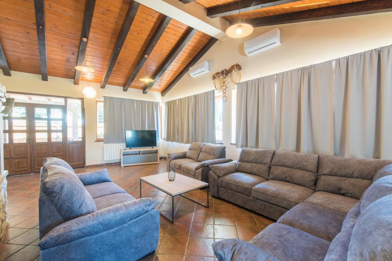 Casa Oliva In Klostar Εξωτερικό φωτογραφία